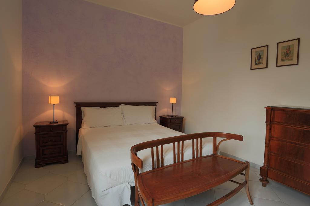 Borgo Marino Plemmirio Hotel Syracuse ภายนอก รูปภาพ